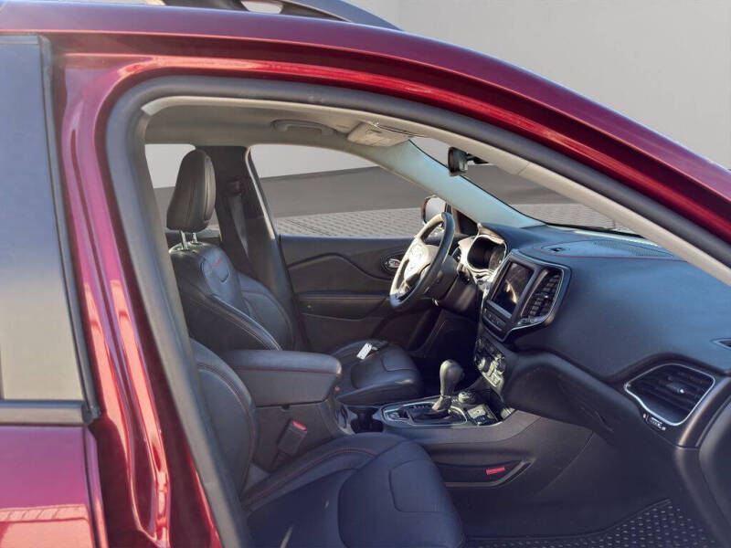 2021 Jeep Cherokee Trailhawk