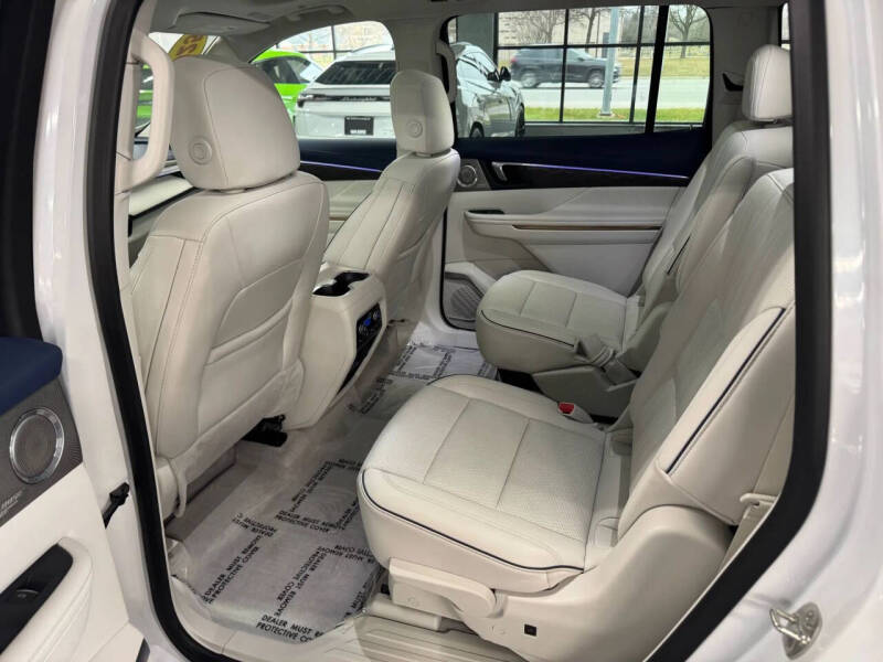 2025 Buick Enclave Avenir