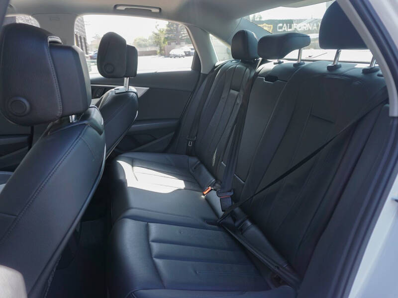 2017 Audi A4 2.0T quattro Premium Plus