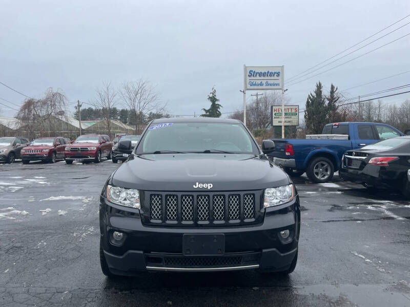 2013 Jeep Grand Cherokee Laredo photo 3