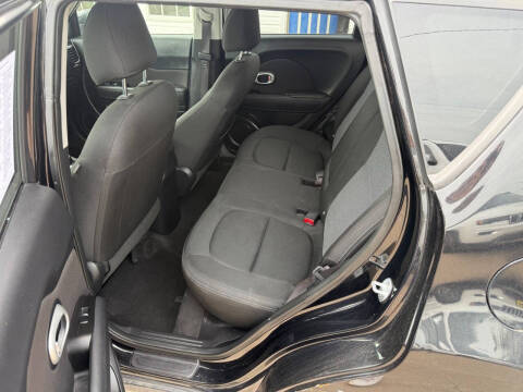 2019 Kia Soul +