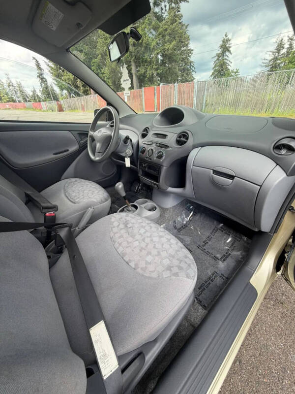 2002 Toyota ECHO