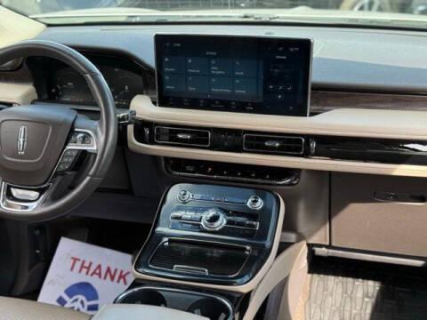 2022 Lincoln Nautilus Reserve