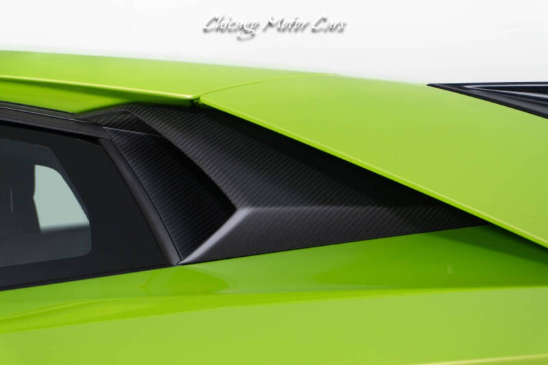 2016 Lamborghini Aventador LP 750-4 SV