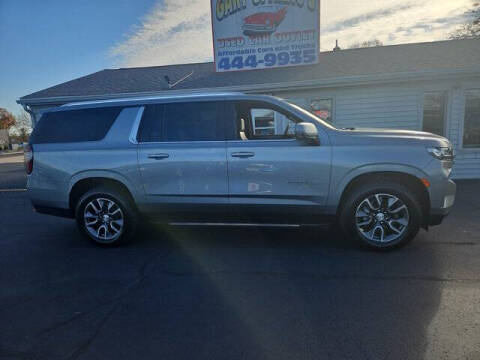 2023 Chevrolet Suburban LT
