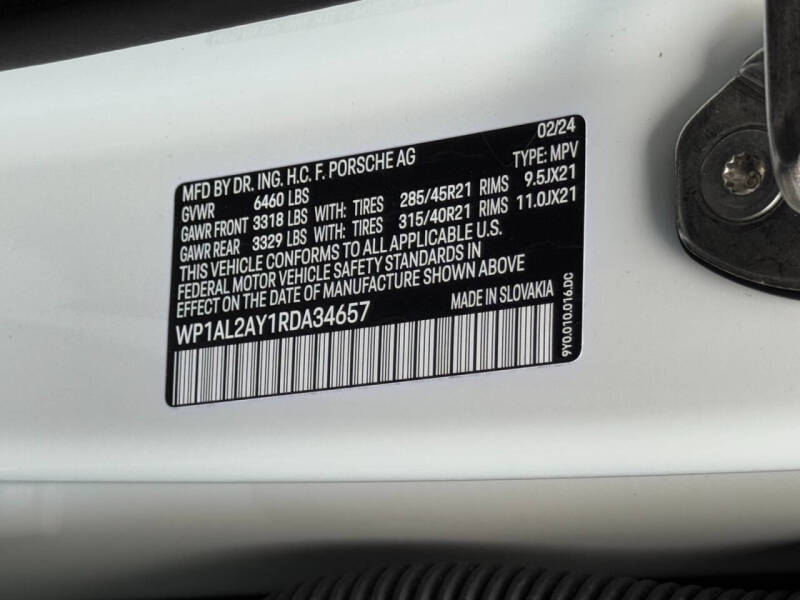 2024 Porsche Cayenne S