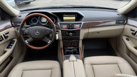 2010 Mercedes-Benz E-Class