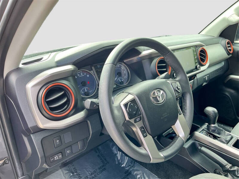 2021 Toyota Tacoma SR5 V6