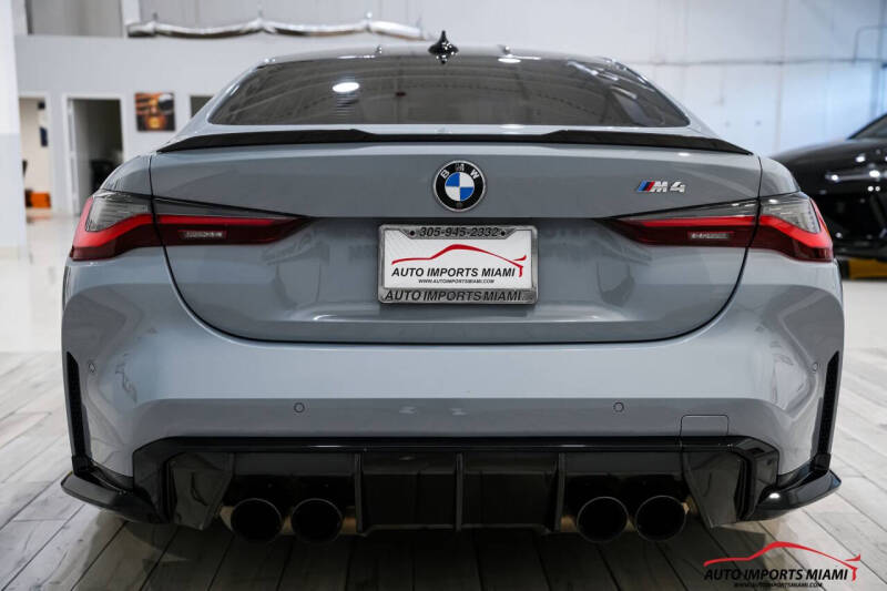 2022 BMW M4