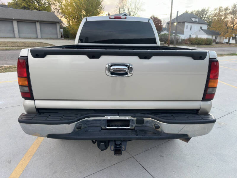 2006 GMC Sierra 2500HD SLT