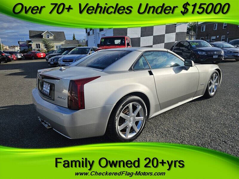 2005 Cadillac XLR