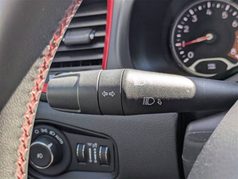 2023 Jeep Renegade Trailhawk