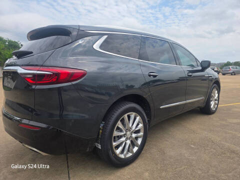 2020 Buick Enclave Essence