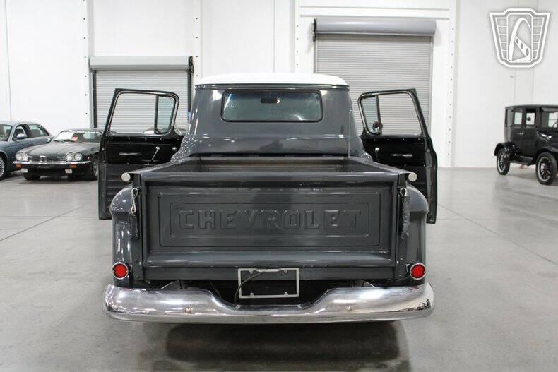 1958 Chevrolet Apache