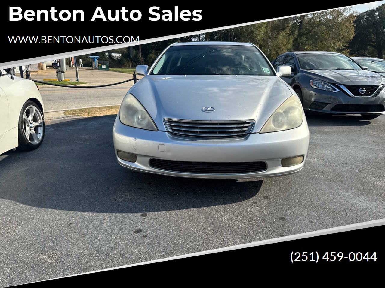 Silver 2002 Lexus ES 300 Base 4dr Sedan 2