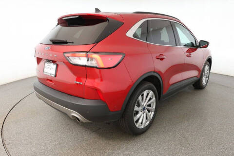 2022 Ford Escape Hybrid Titanium