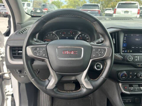 2023 GMC Terrain AT4