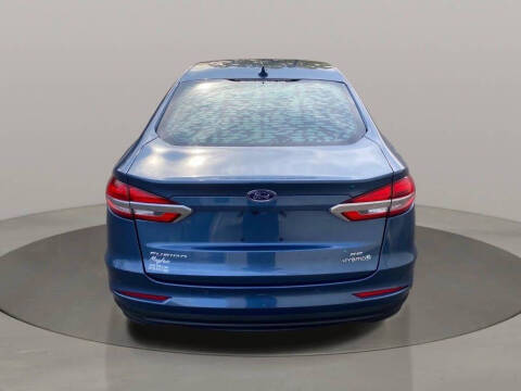 2019 Ford Fusion Hybrid SE