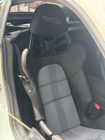 2023 Porsche 718 Cayman GT4 RS