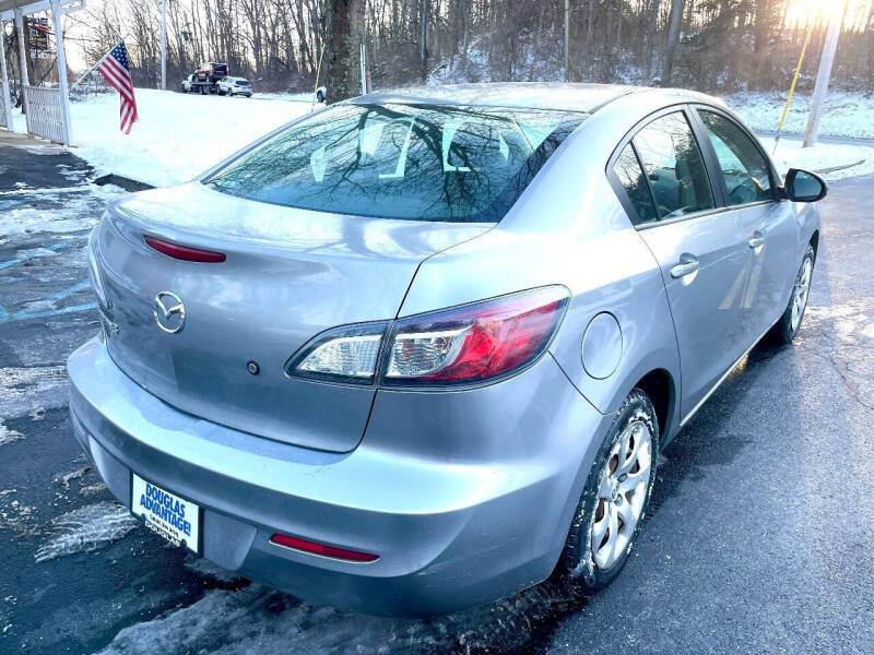 2013 Mazda MAZDA3 i SV