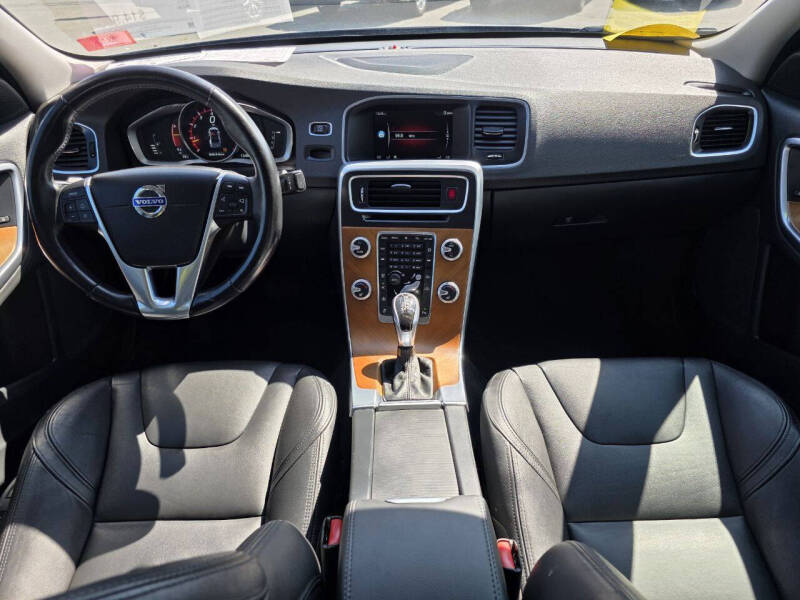 2016 Volvo S60 T5 Inscription