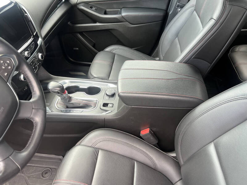 2022 Chevrolet Traverse RS