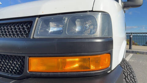 2018 Chevrolet Express 2500