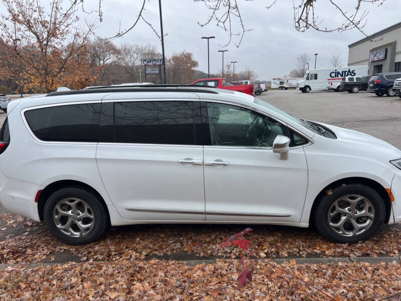 2022 Chrysler Pacifica Limited