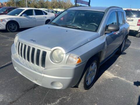 2010 Jeep Compass for sale at Sartins Auto Sales in Dyersburg TN