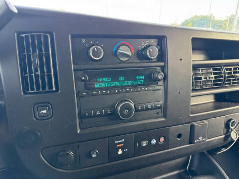 2020 Chevrolet Express 2500