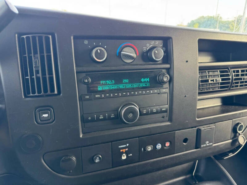 2020 Chevrolet Express 2500