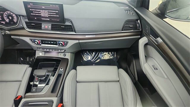 2024 Audi Q5 e quattro S line Prestg 55 TFSI