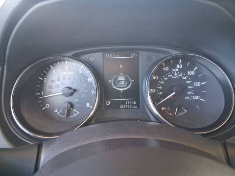 2017 Nissan Rogue SL