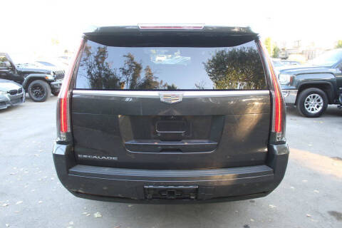 2017 Cadillac Escalade ESV Premium Luxury