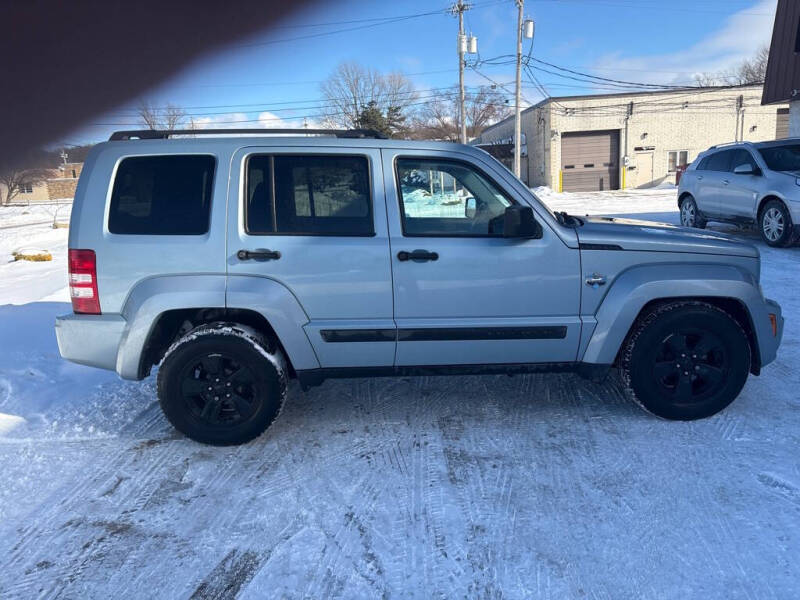 2012 Jeep Liberty Arctic