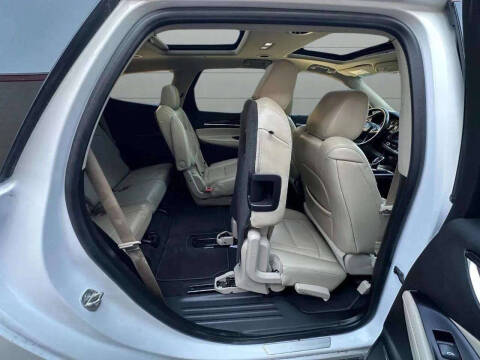 2020 Buick Enclave Essence