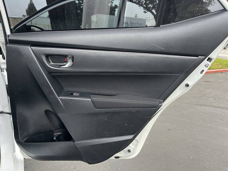 2017 Toyota Corolla LE