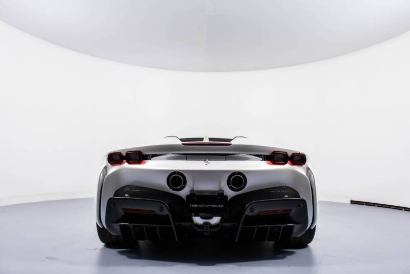 2024 Ferrari SF90 Spider