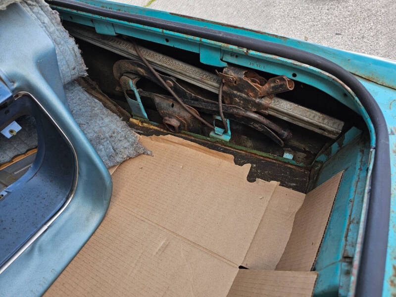 1964 Ford Thunderbird