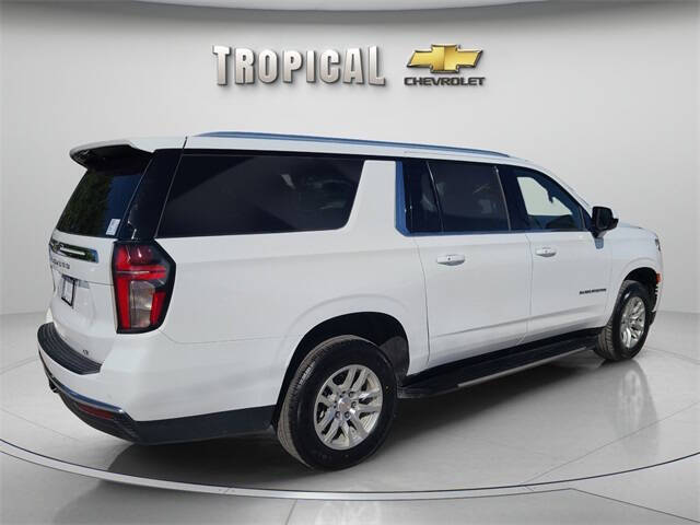 2023 Chevrolet Suburban LT