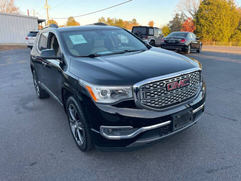 2017 GMC Acadia Denali