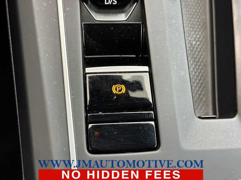 2022 Volkswagen Golf GTI SE