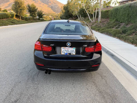 2012 BMW 3 Series 328i