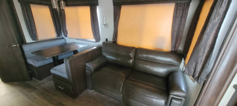 2019 Forest River Arctic Wolf