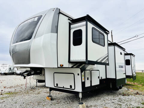 2021 Forest River Sierra