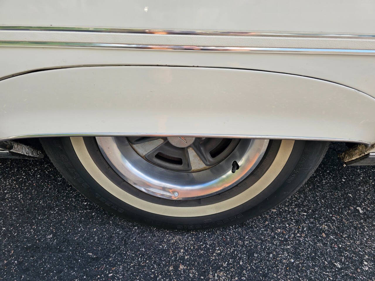 1973 Pontiac Grand Ville 43