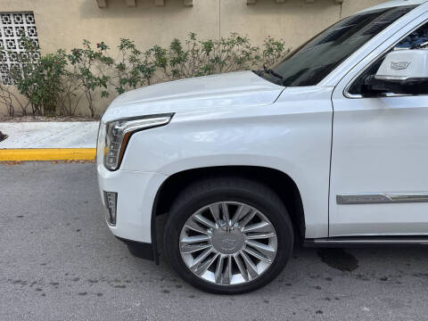 2016 Cadillac Escalade Platinum