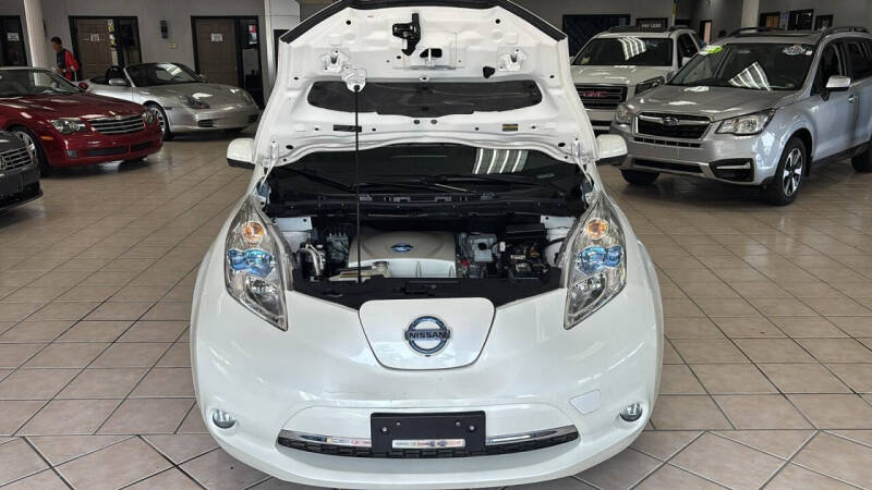 2015 Nissan LEAF SL