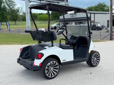 2026 E-Z-GO RXV ELiTE