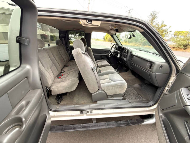 2004 Chevrolet Silverado 2500HD